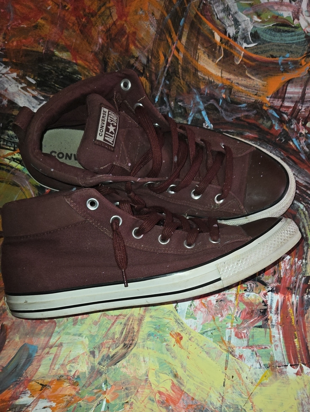 Converse High Top Sneakers in Burgundy